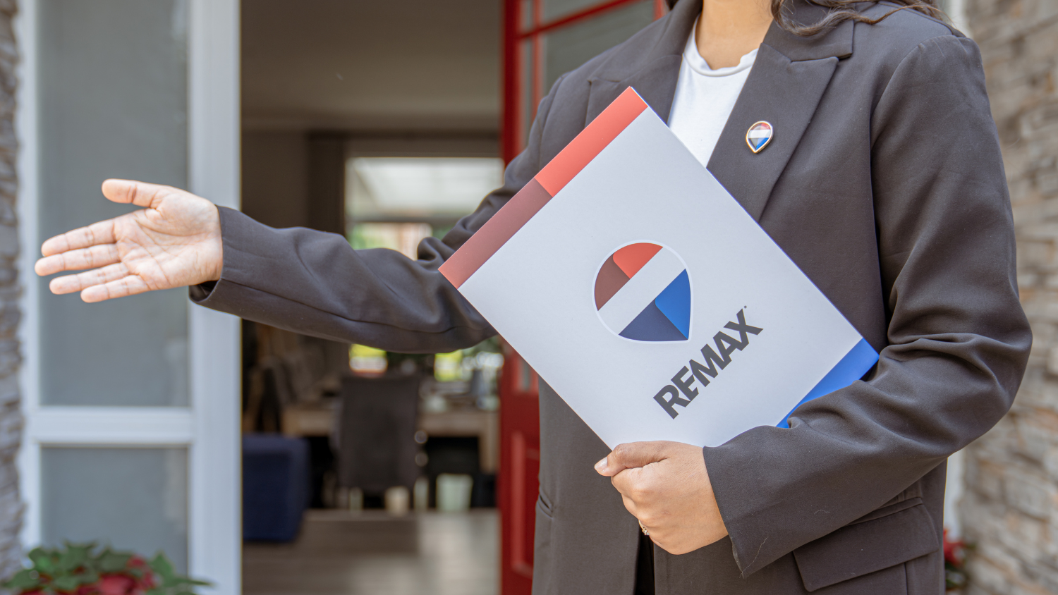 how to become a real estate agent in south africa