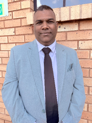 Elton Naidoo