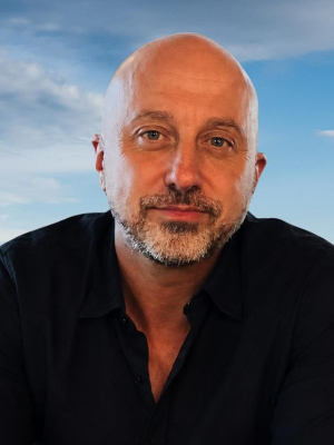 Stephen Frizelle