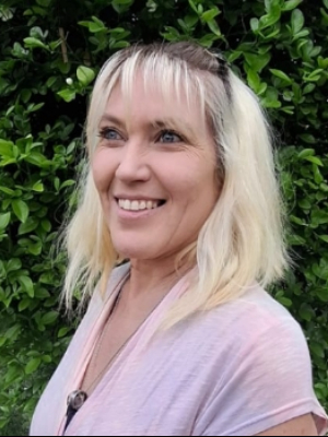Natasha Knill