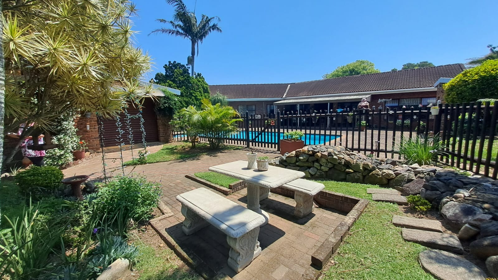 4 Bedroom House for Sale in Uvongo in Uvongo