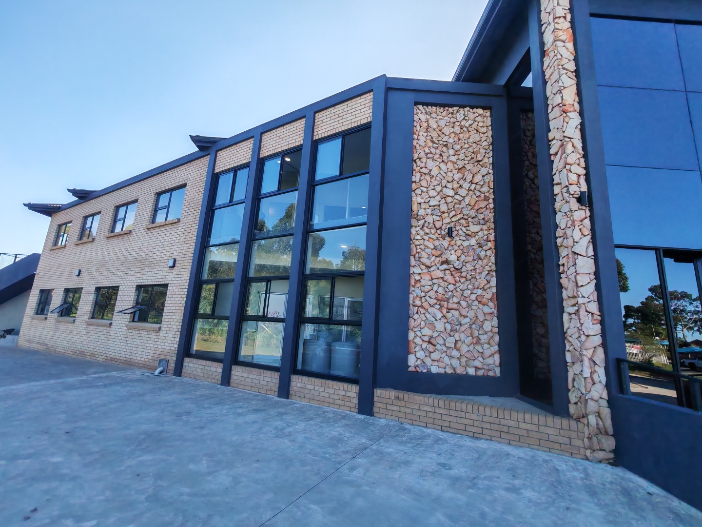 Commercial to Rent in Margate in Margate