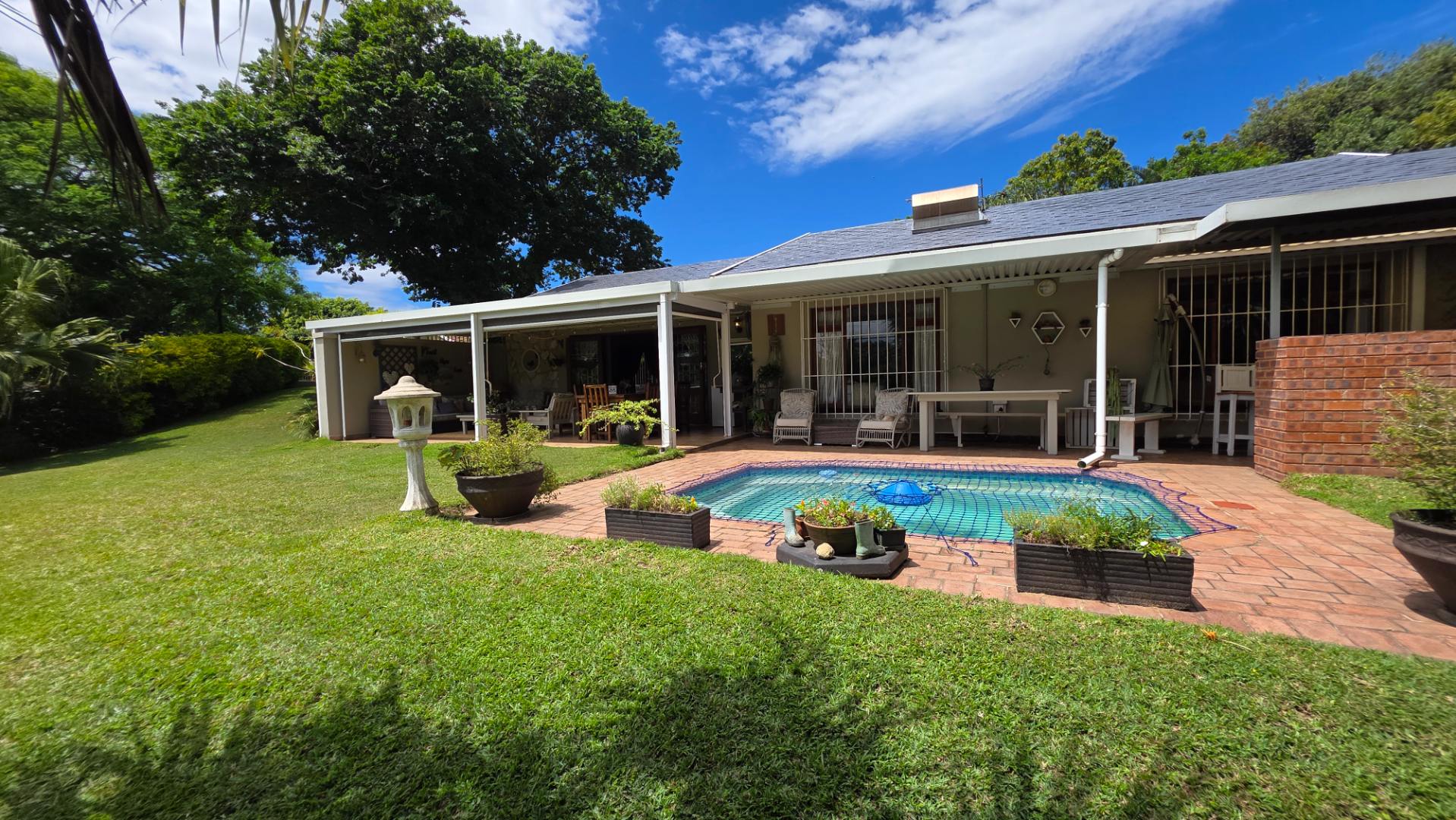 3 Bedroom House for Sale in Uvongo in Uvongo