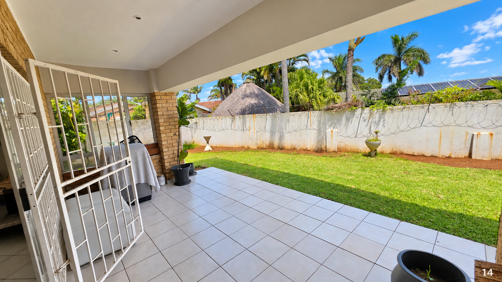 3 Bedroom Townhouse for Sale in Manaba Beach in Manaba Beach
