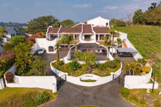 4 Bedroom House for Sale in Woodside in Woodside