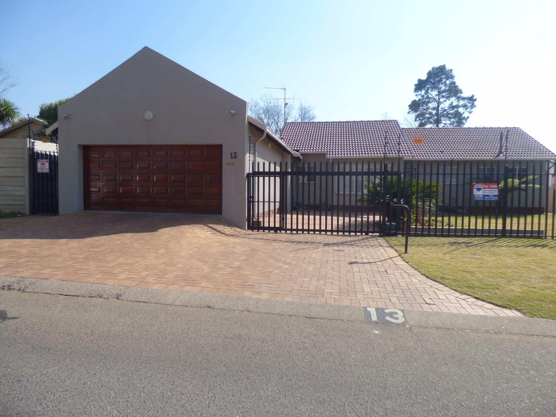 4 Bedroom House For Sale in Kempton Park Central RE/MAX™ of Southern