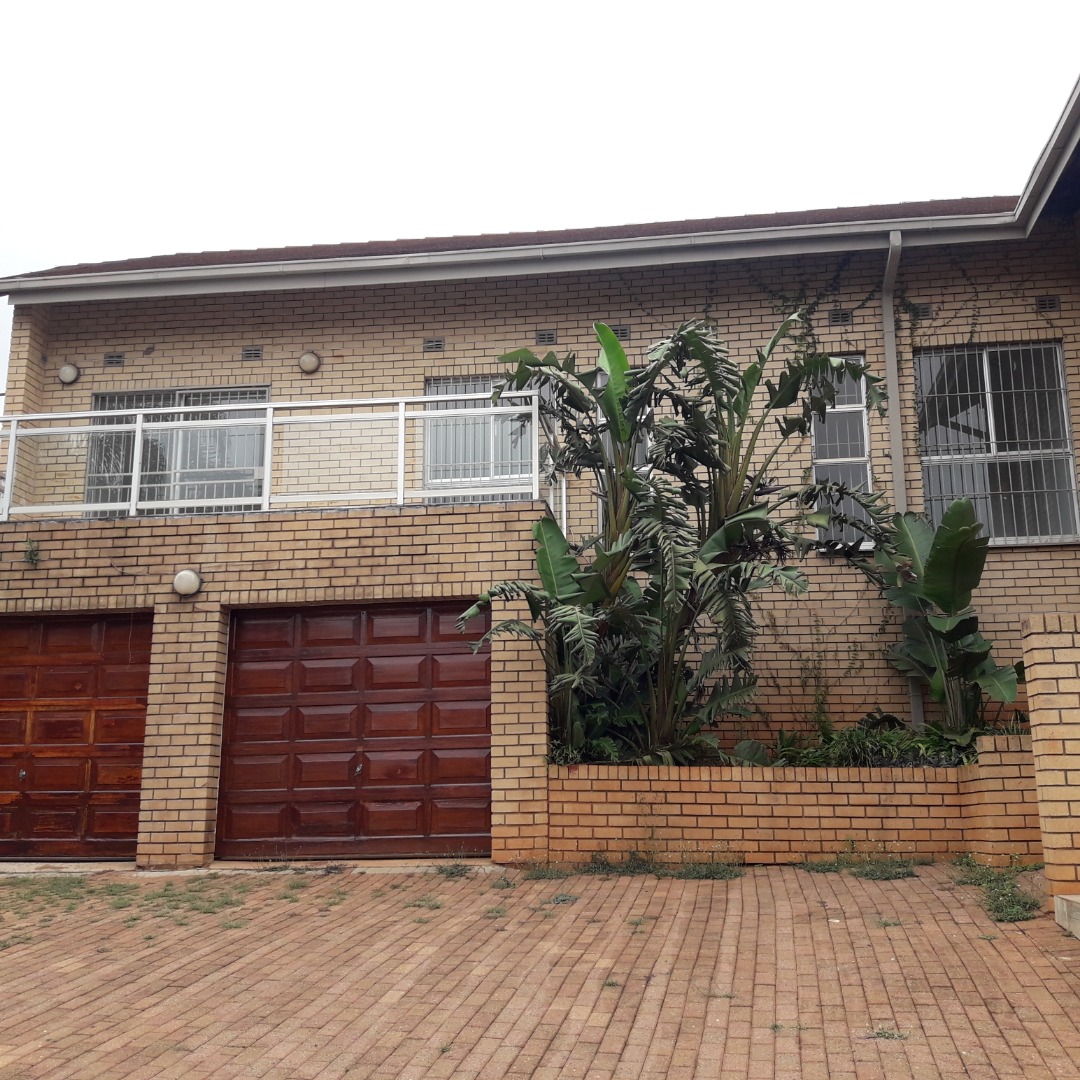 4 Bedroom House For Sale in Louis Trichardt RE/MAX™ of Southern Africa
