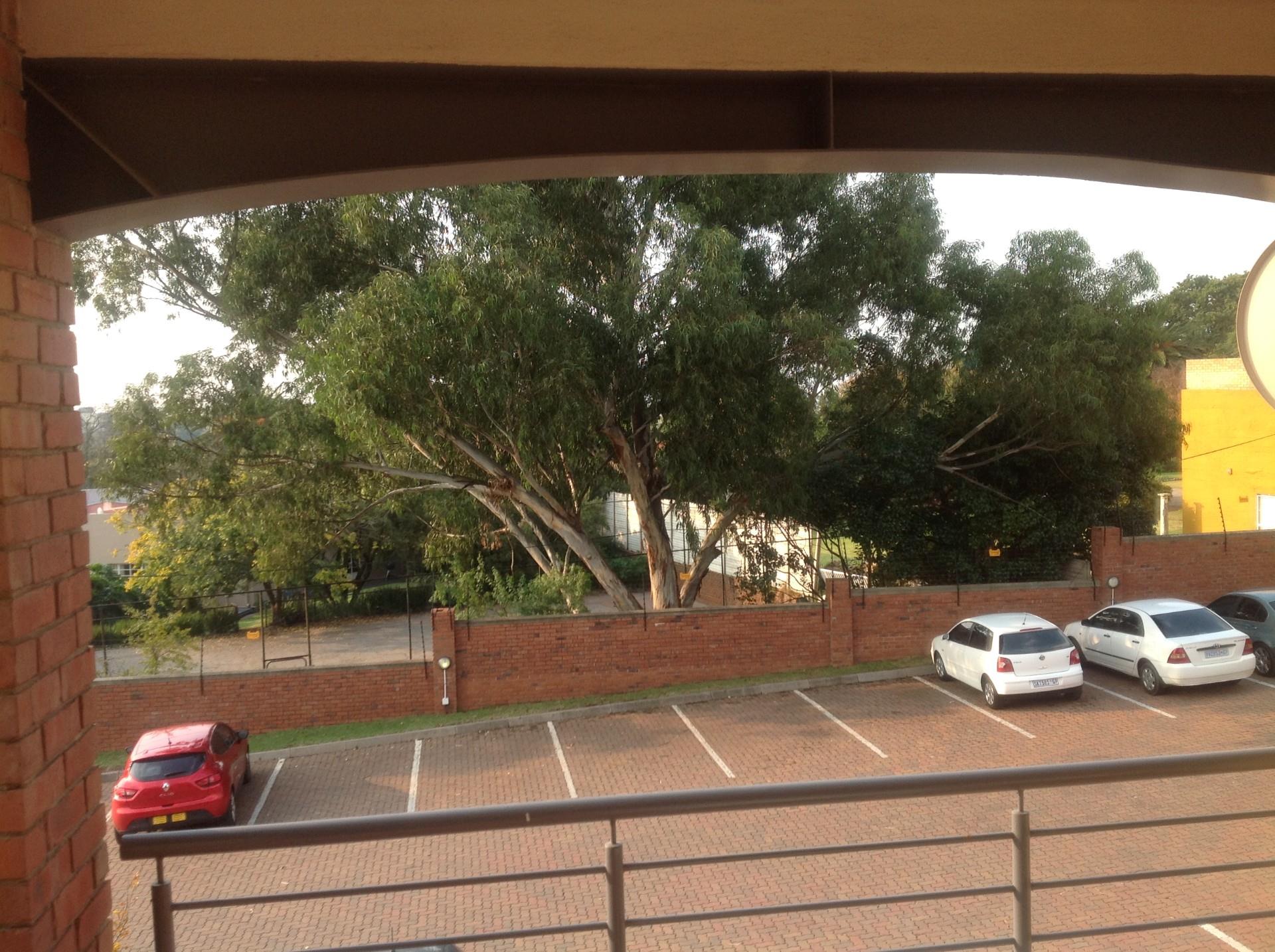 2 Bedroom Apartment / Flat For Sale in Auckland Park RE/MAX™ of