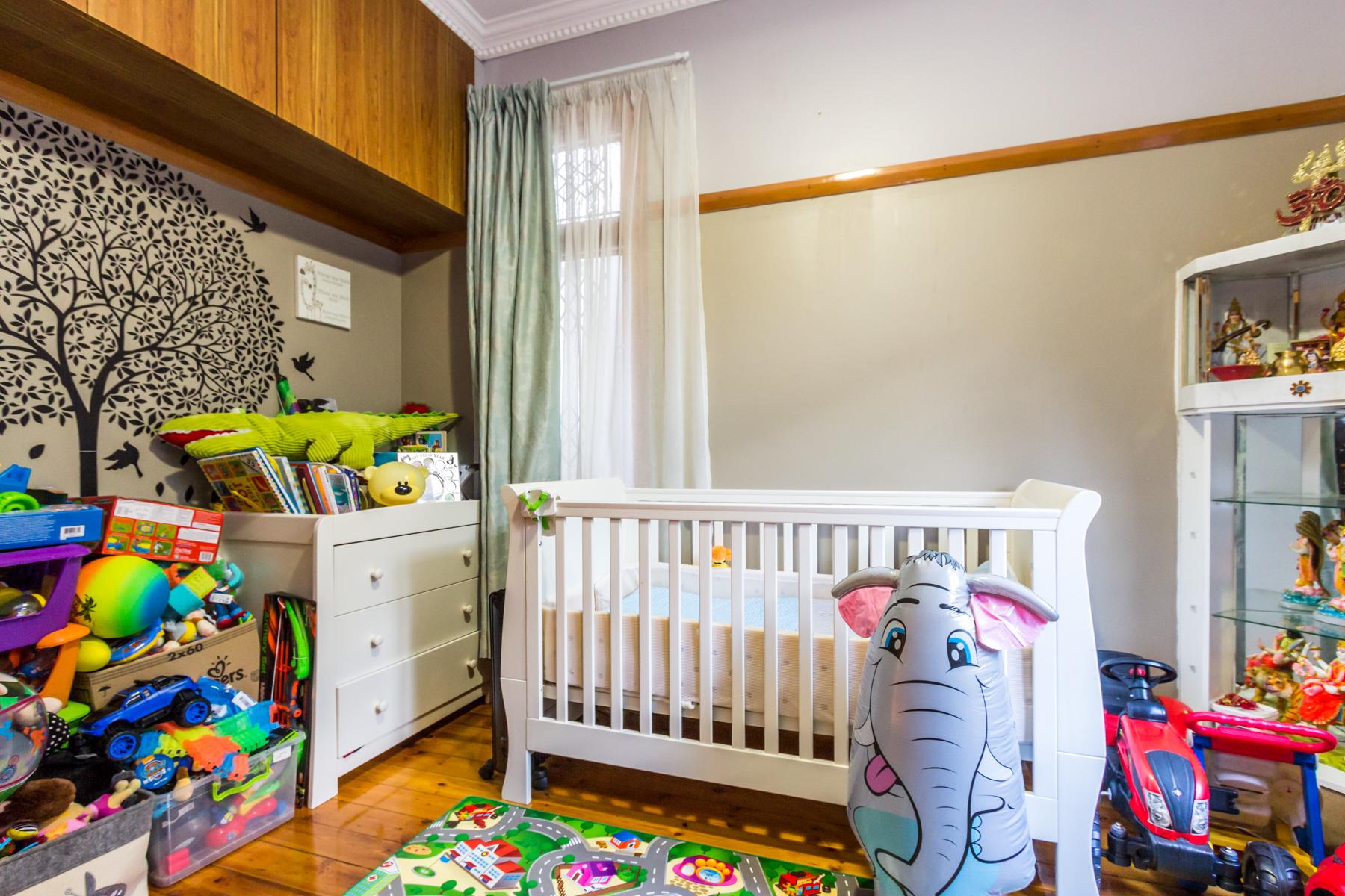 3 Bedroom House For Sale in Morningside RE/MAX™ of Southern Africa