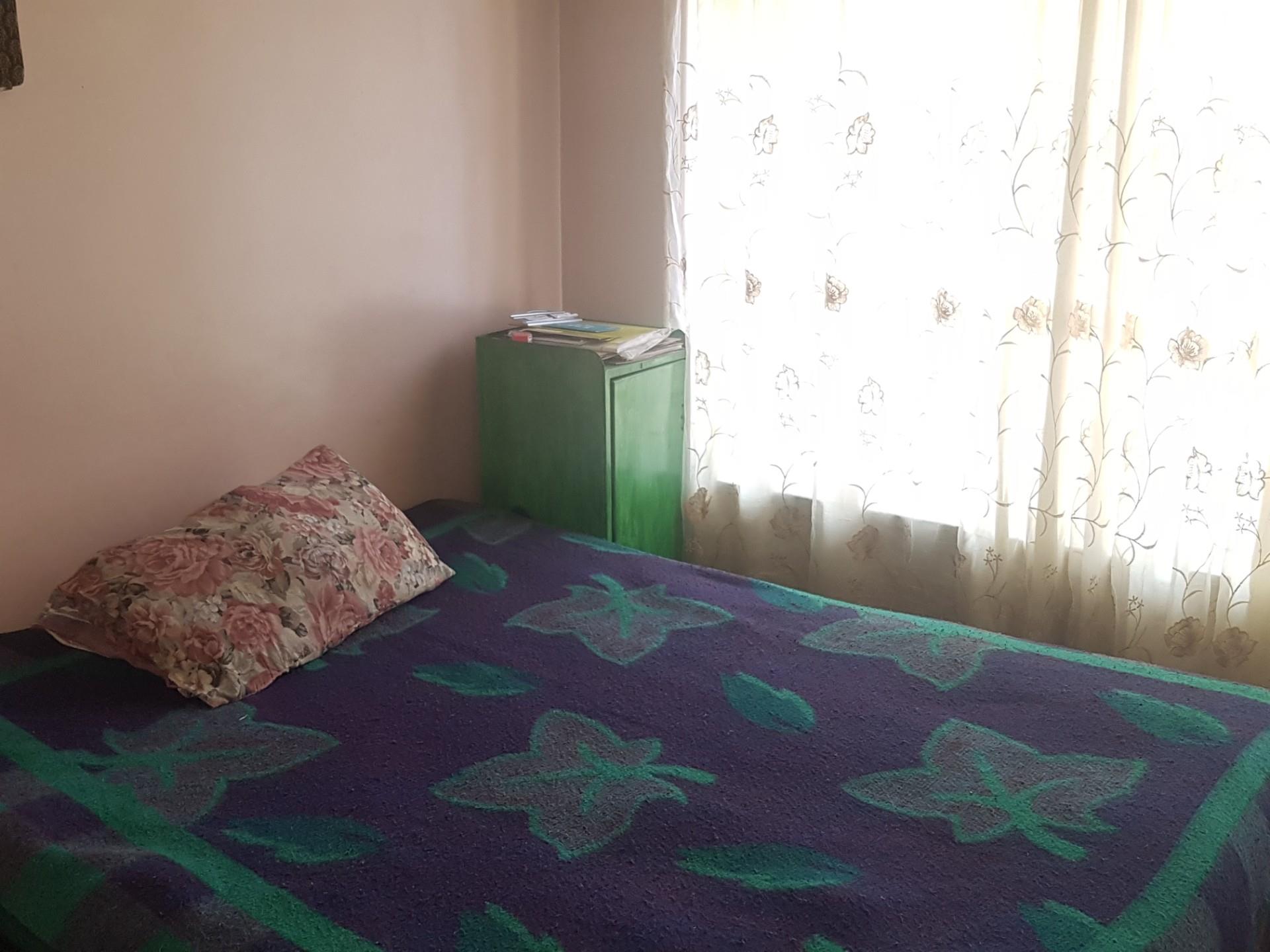 5 Bedroom House For Sale in Kinross RE/MAX™ of Southern Africa