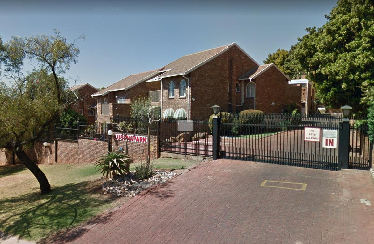 3 Bedroom House To Rent in Moreleta Park RE/MAX™ of Southern Africa