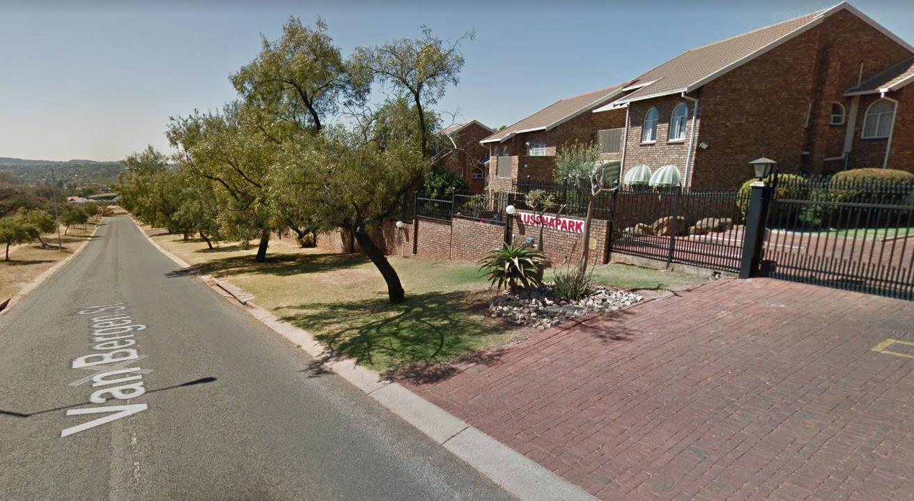 3 Bedroom House To Rent in Moreleta Park RE/MAX™ of Southern Africa