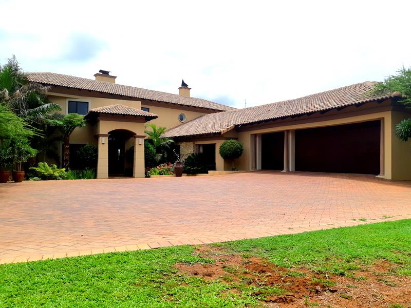 4 Bedroom House For Sale in Broadlands Estate RE/MAX™ of Southern Africa