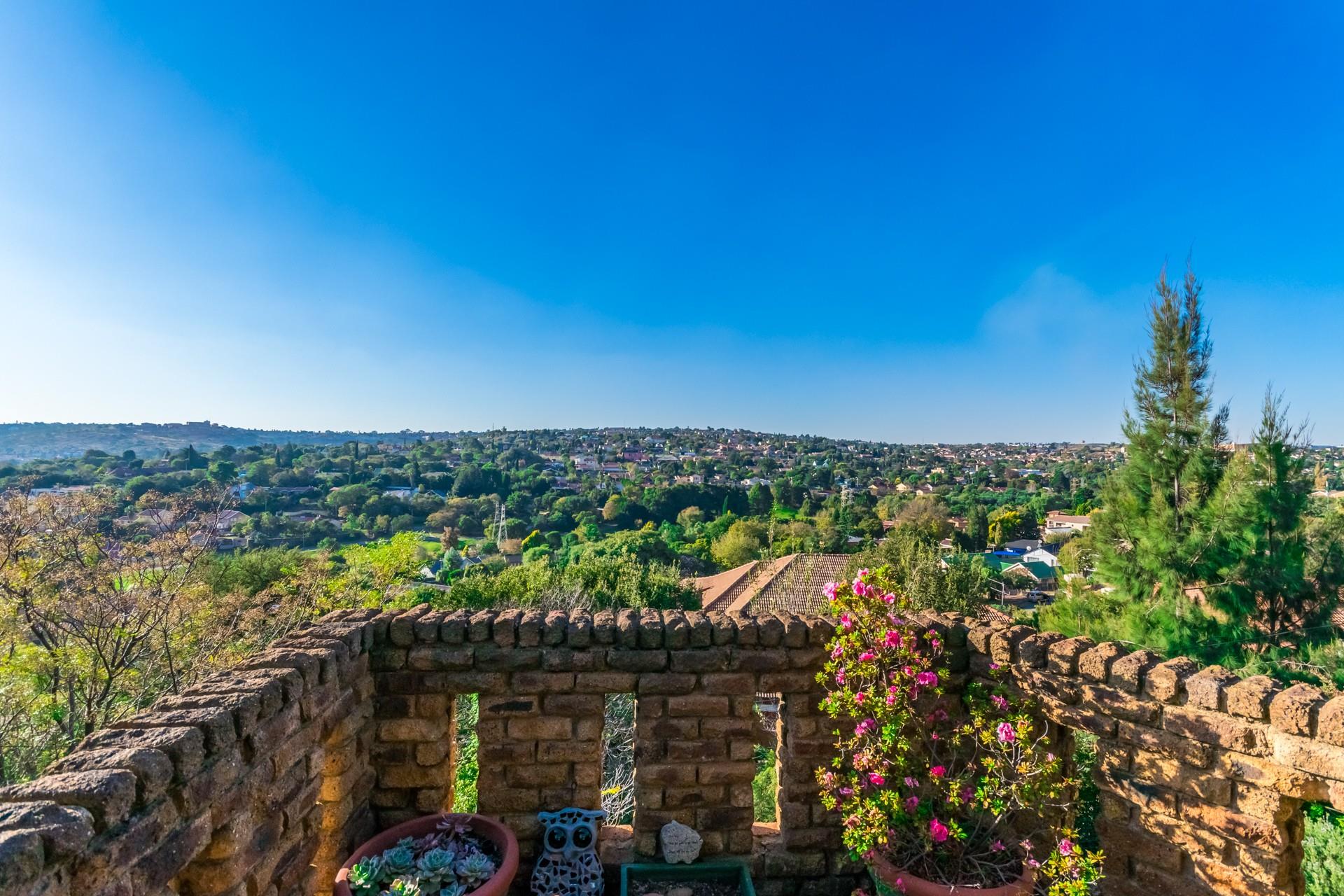 Property for sale in Winchester Hills, Johannesburg RE/MAX of