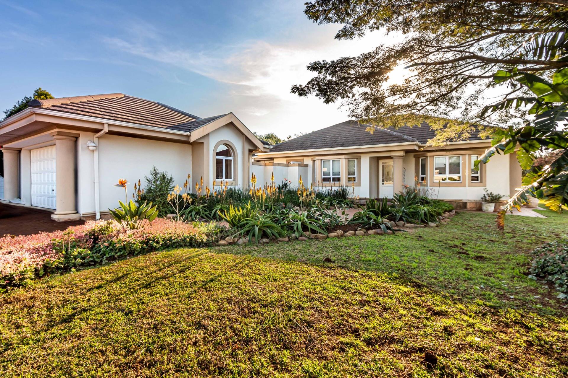 3 Bedroom House For Sale in Hillcrest Central RE/MAX™ of Southern Africa