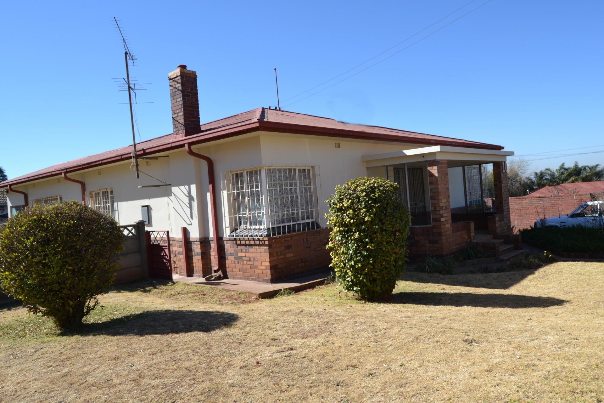3 Bedroom House For Sale in Primrose RE/MAX™ of Southern Africa