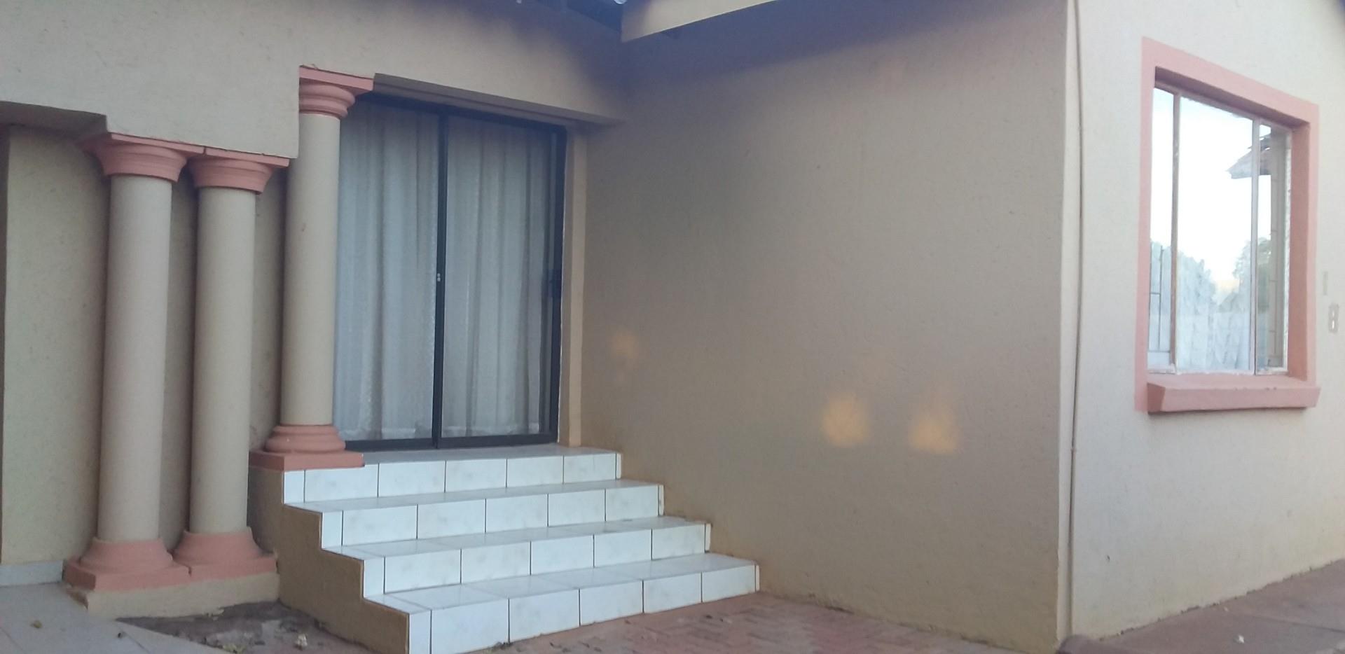 Property to rent in Flora Park RE/MAX™ of Southern Africa