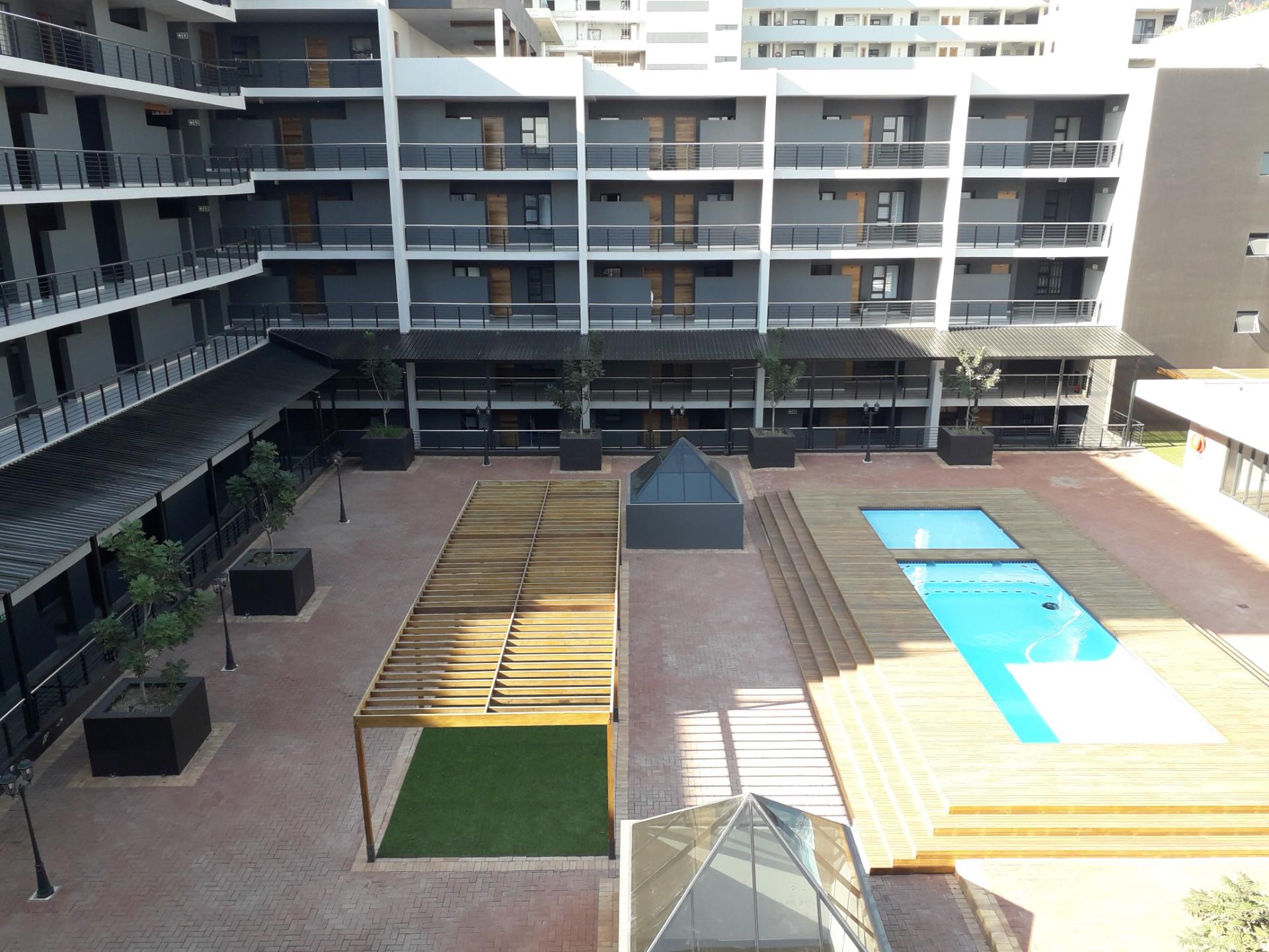 2 Bedroom Apartment Flat For Sale In Umhlanga Ridge Re Max Of Southern Africa 2 Bedroom Apartment Flat For Sale In Umhlanga Ridge Re Max Of Southern Africa