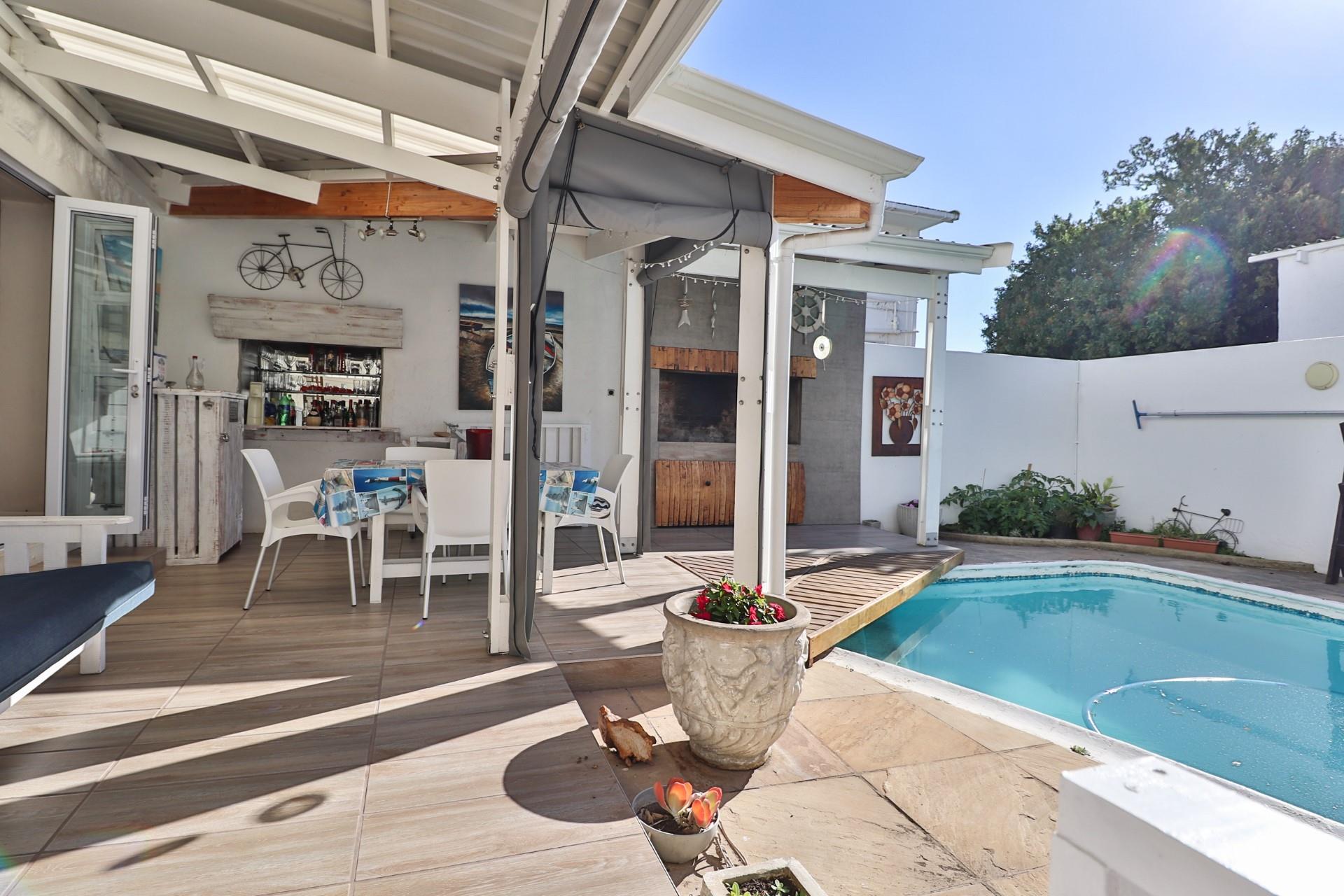 Property for sale in Mossel Bay Central RE/MAX™ of Southern Africa