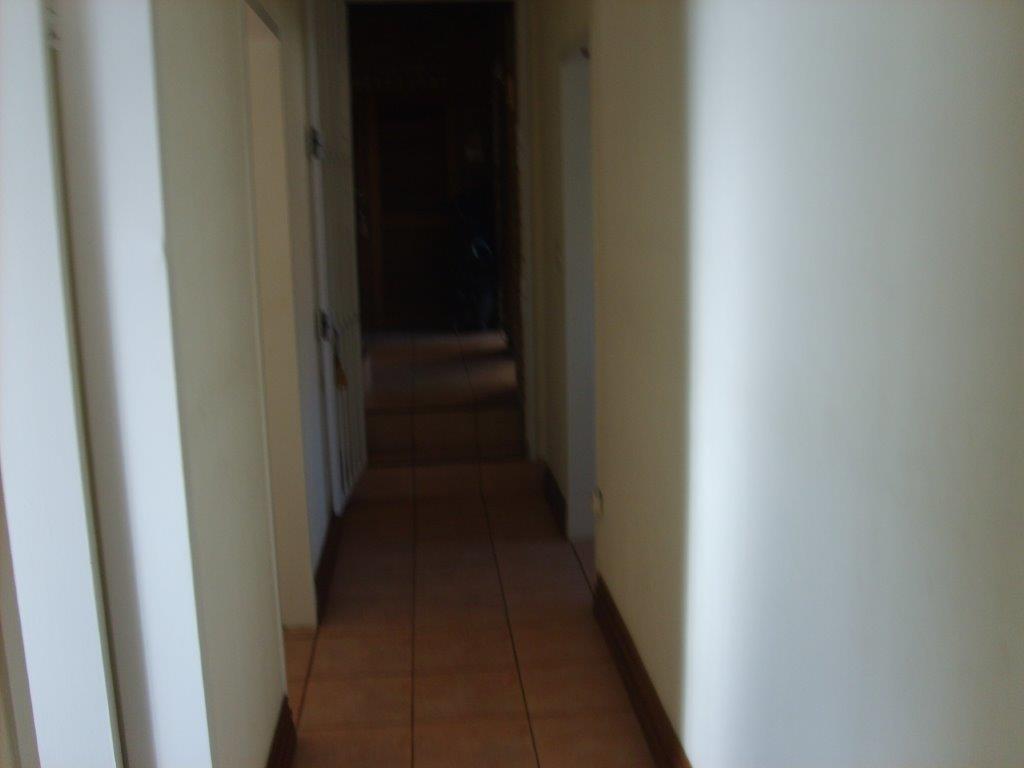 4 Bedroom House For Sale in Glenvista RE/MAX™ of Southern Africa