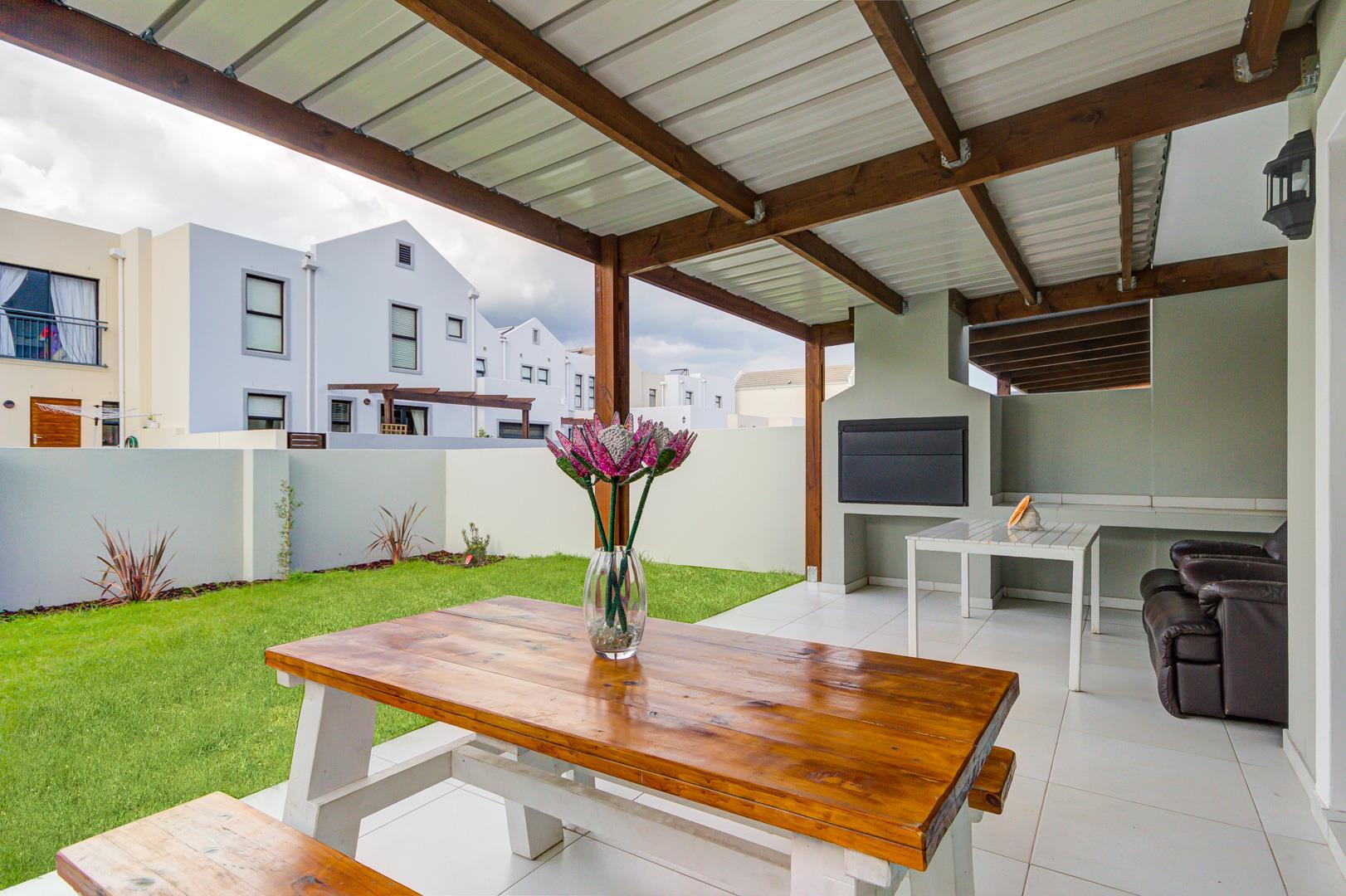 Property for sale in Kelderhof Country Village RE/MAX™ of Southern Africa