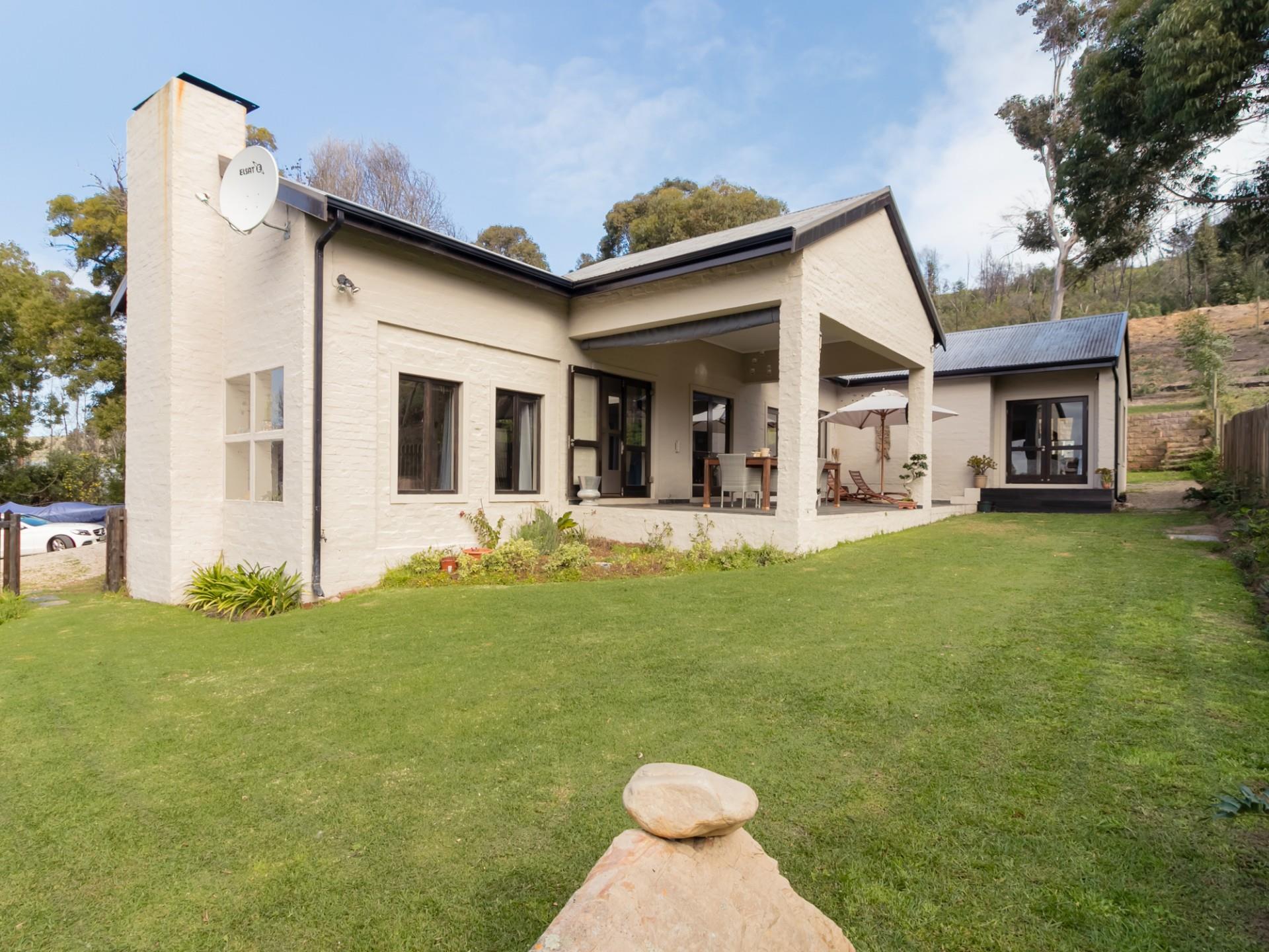 3 Bedroom House For Sale in Welbedacht RE/MAX™ of Southern Africa