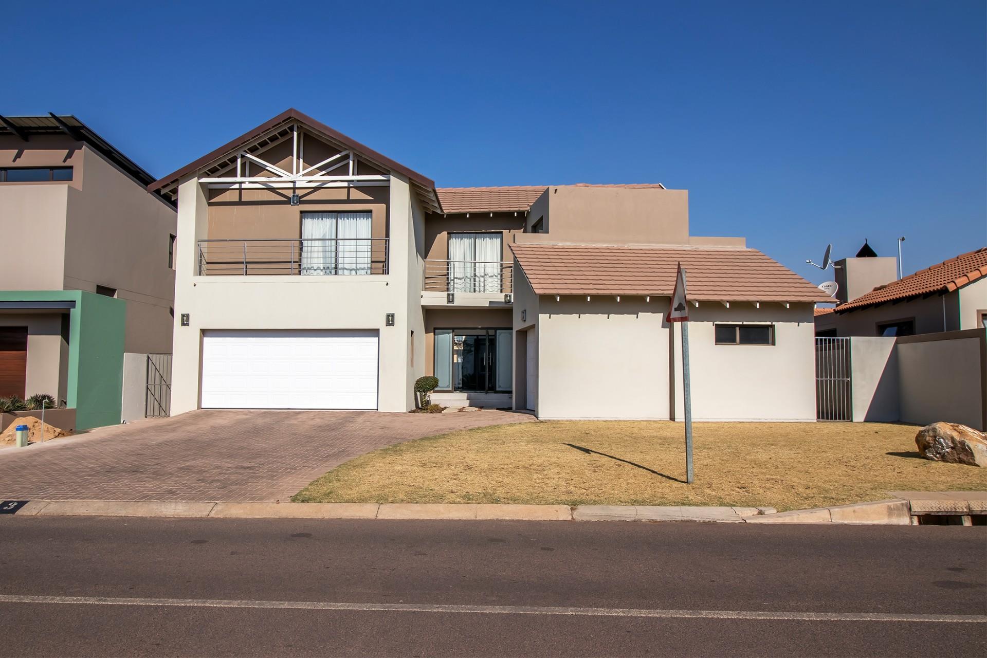 Property and houses for sale in Glen Eagle Estate, Kempton Park RE