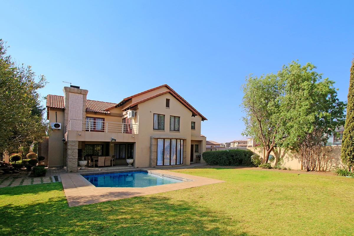 Property and houses for sale in Glen Eagle Estate, Kempton Park RE
