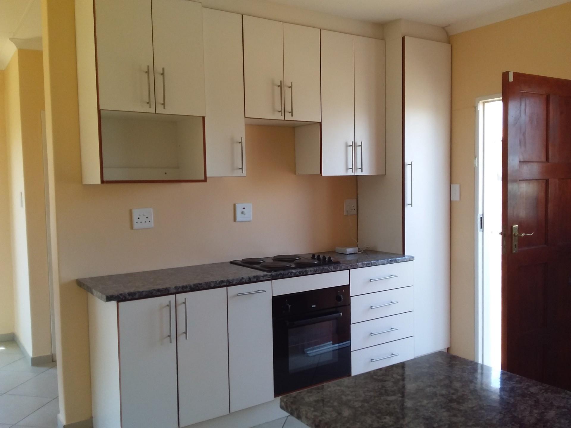 3 Bedroom Apartment / Flat For Sale in Southern Gateway RE/MAX™ of Southern Africa