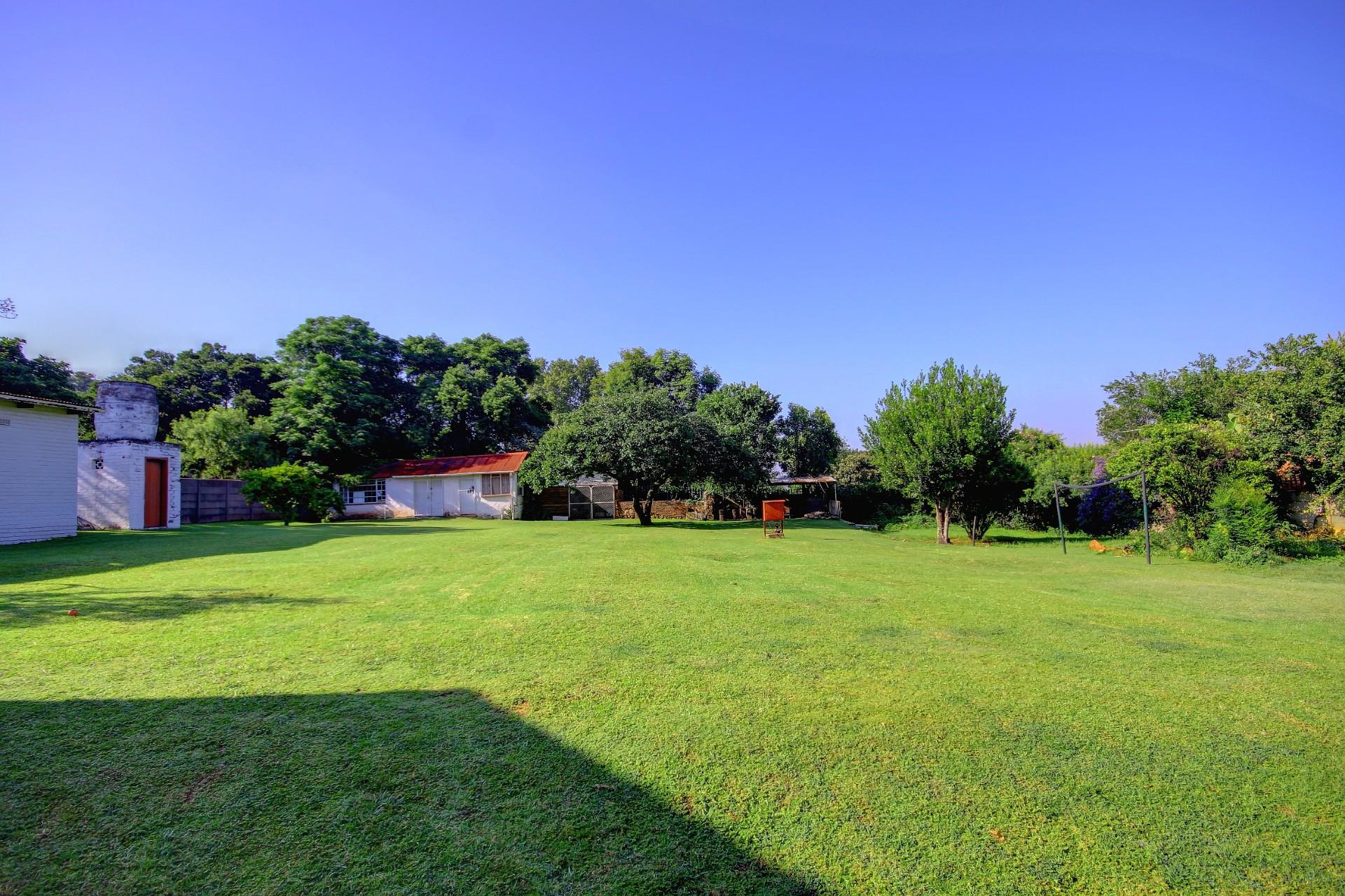 Vacant Land / Plot in Linden For Sale RE/MAX™ of Southern Africa