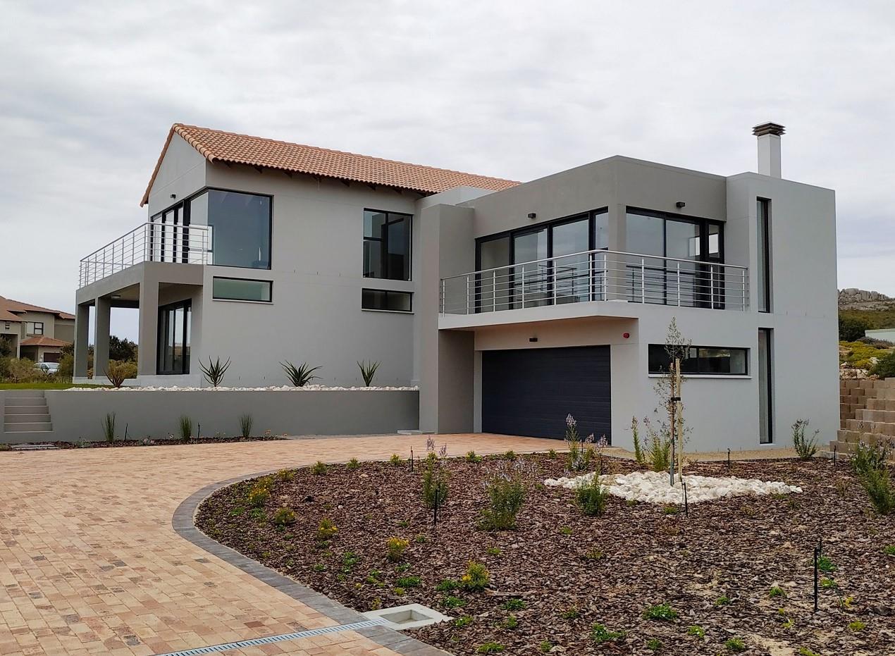 3 Bedroom House For Sale in Langebaan Country Estate RE/MAX™ of