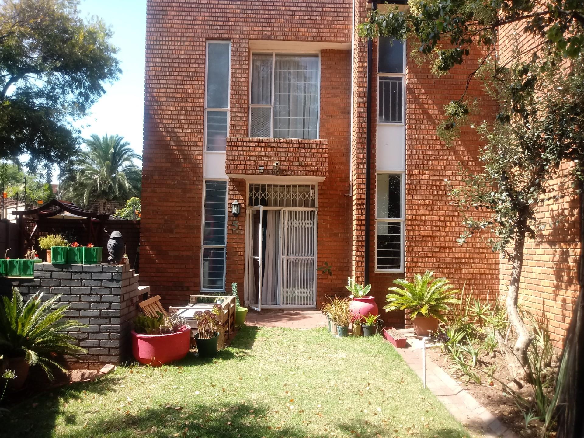Property for sale in Malvern East RE/MAX™ of Southern Africa