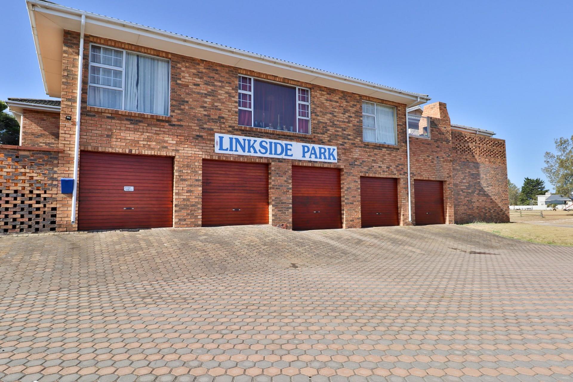 Property for sale in Mossel Bay Central RE/MAX™ of Southern Africa