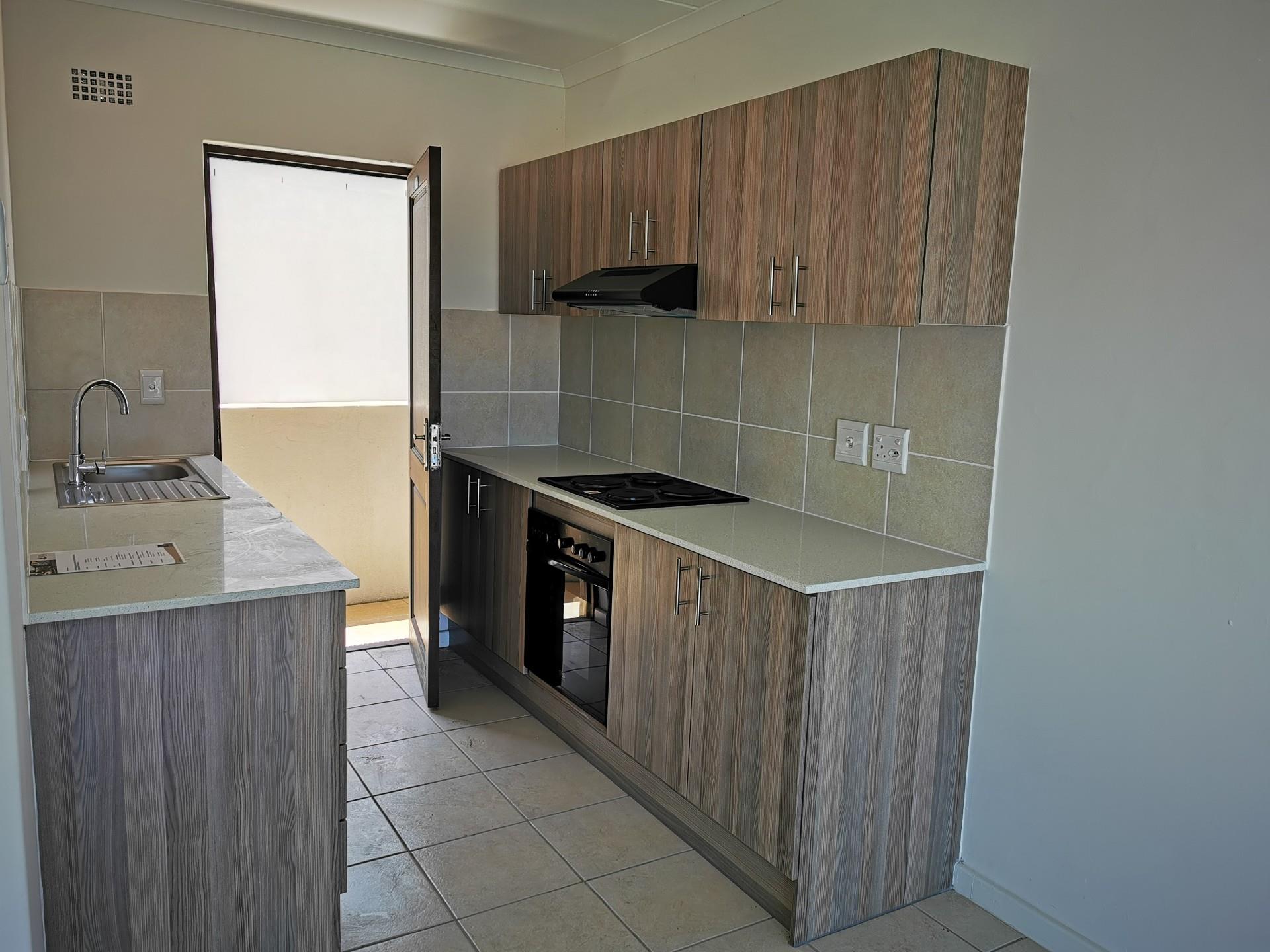 1 Bedroom Apartment / Flat For Sale in Grassy Park RE/MAX™ of Southern Africa