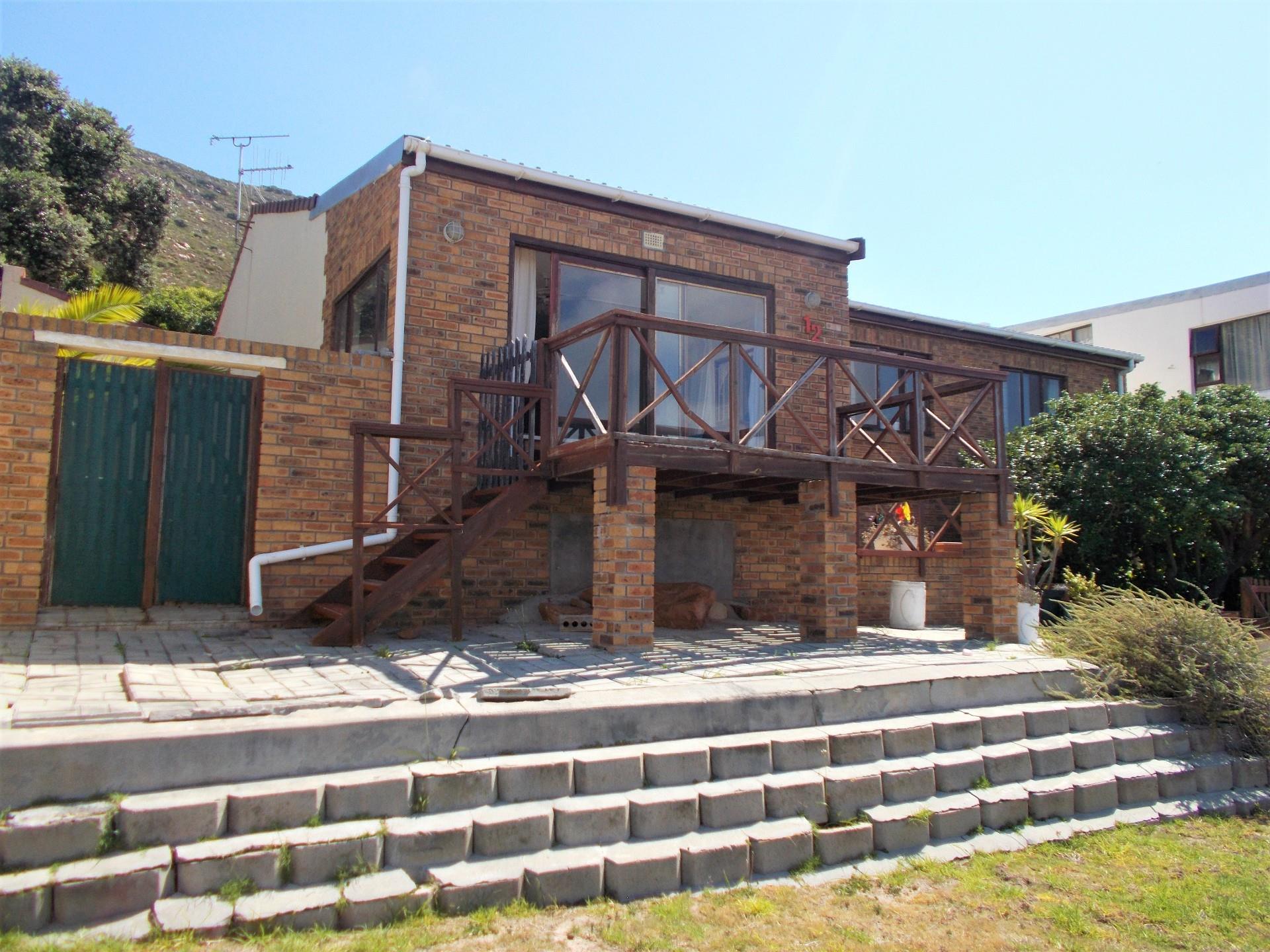 5 Bedroom House For Sale in Fish Hoek RE/MAX™ of Southern Africa
