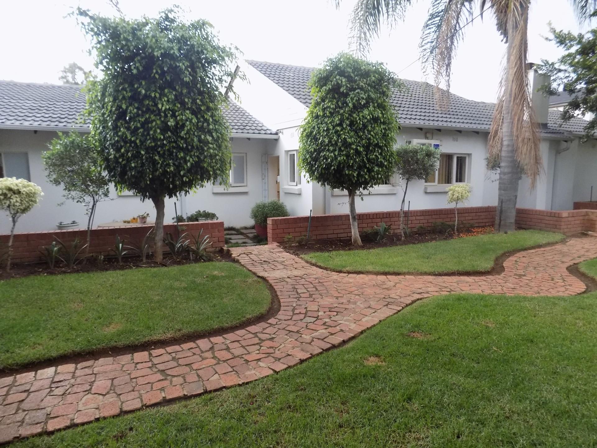 Property for sale in Ashlea Gardens RE/MAX™ of Southern Africa
