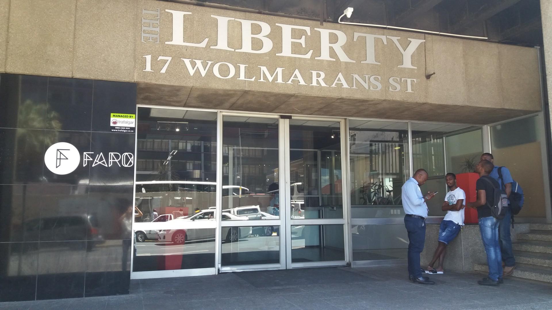 1 Bedroom Apartment / Flat For Sale in Braamfontein RE/MAX™ of