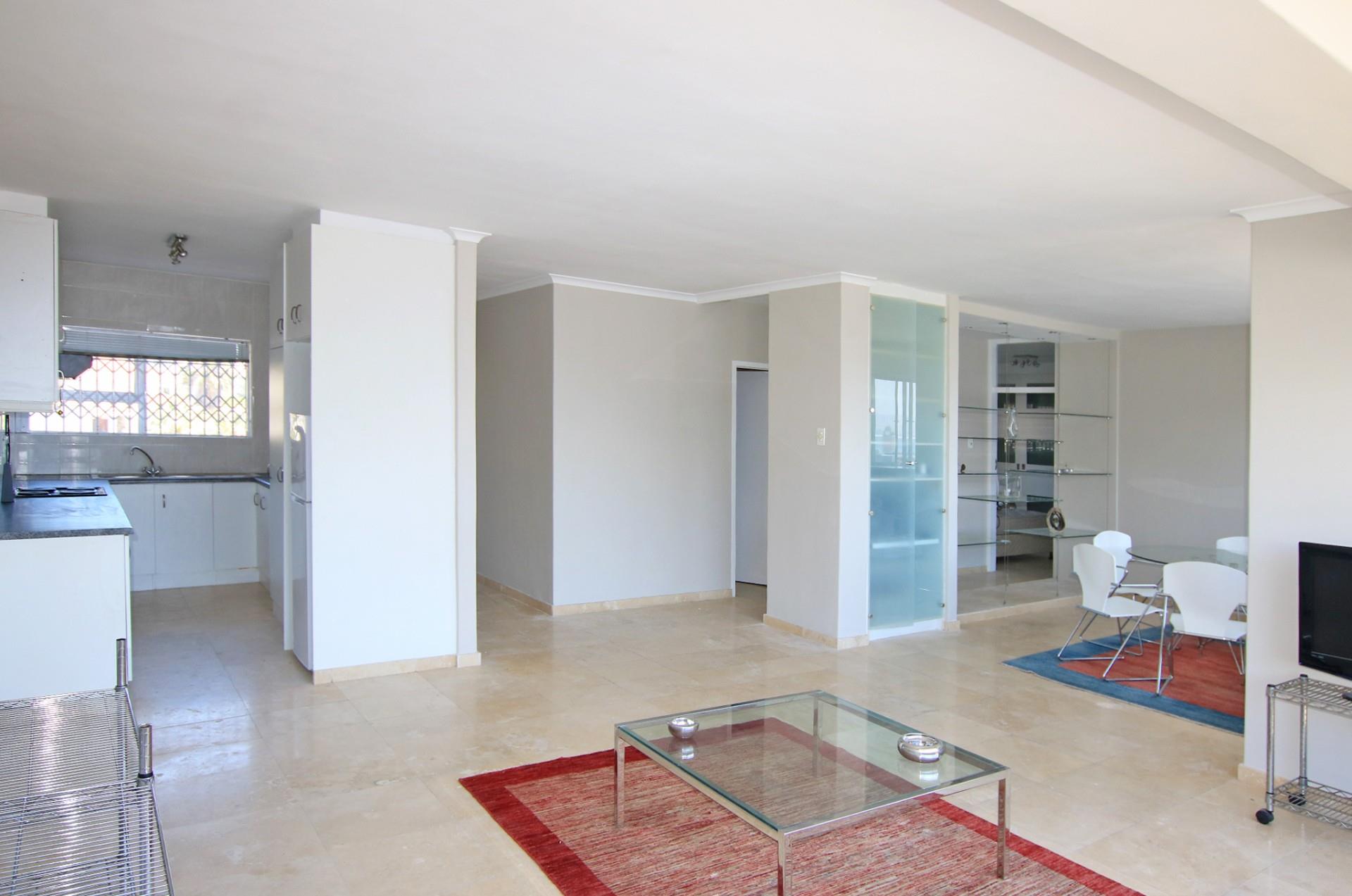 2 Bedroom Apartment / Flat For Sale in Greenpoint RE/MAX™ of Southern