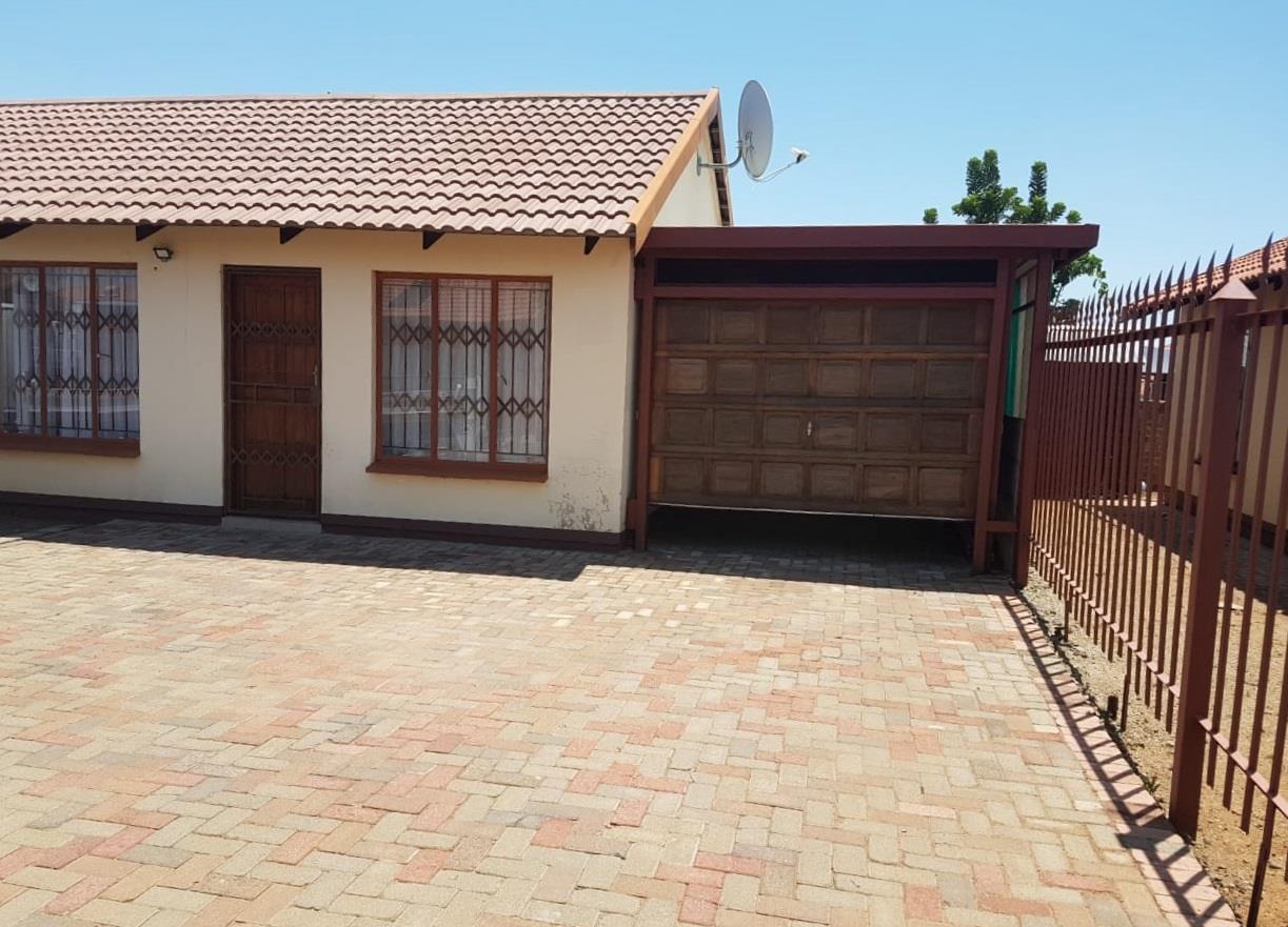 Property and houses for sale in Boitekong, Rustenburg RE/MAX™
