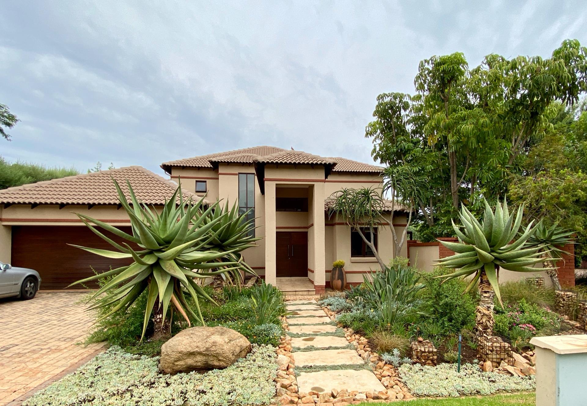 5 Bedroom House To Rent in Midstream Estate RE/MAX™ of Southern Africa