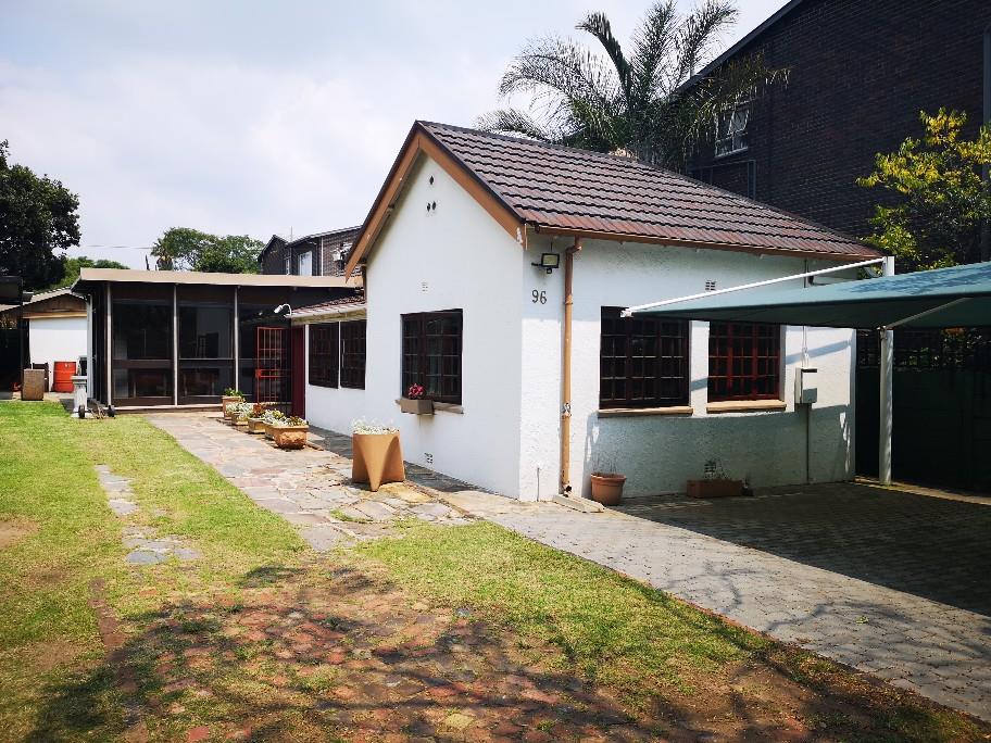 3 Bedroom House For Sale in Edenvale Central RE/MAX™ of Southern Africa