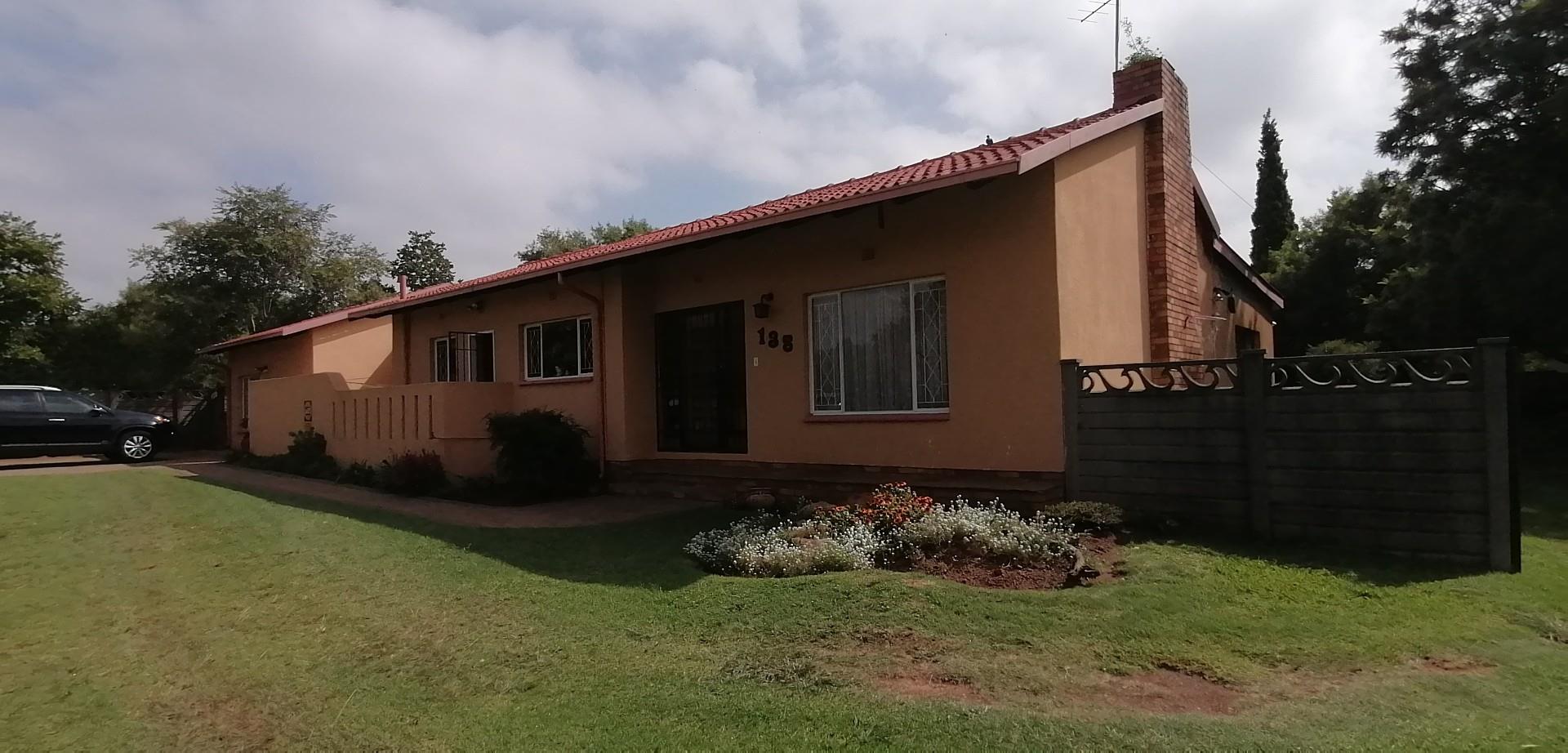 3 Bedroom House For Sale in Brackenhurst RE/MAX™ of Southern Africa
