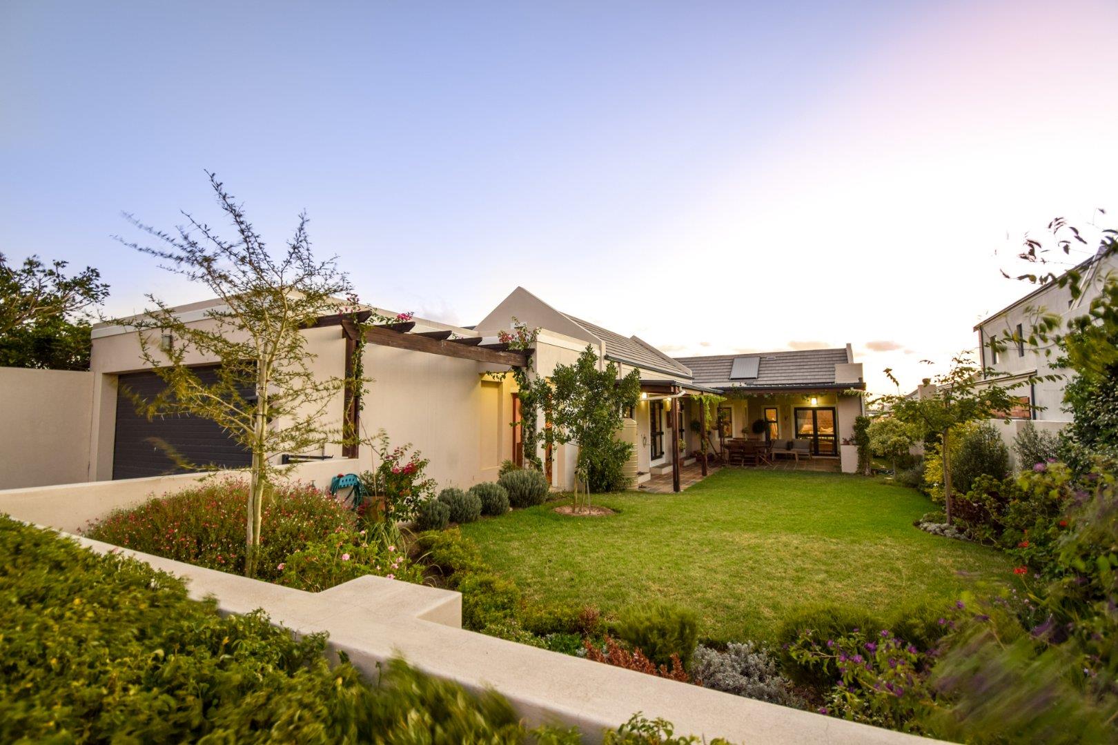 Property for sale in Kelderhof Country Village RE/MAX™ of Southern Africa