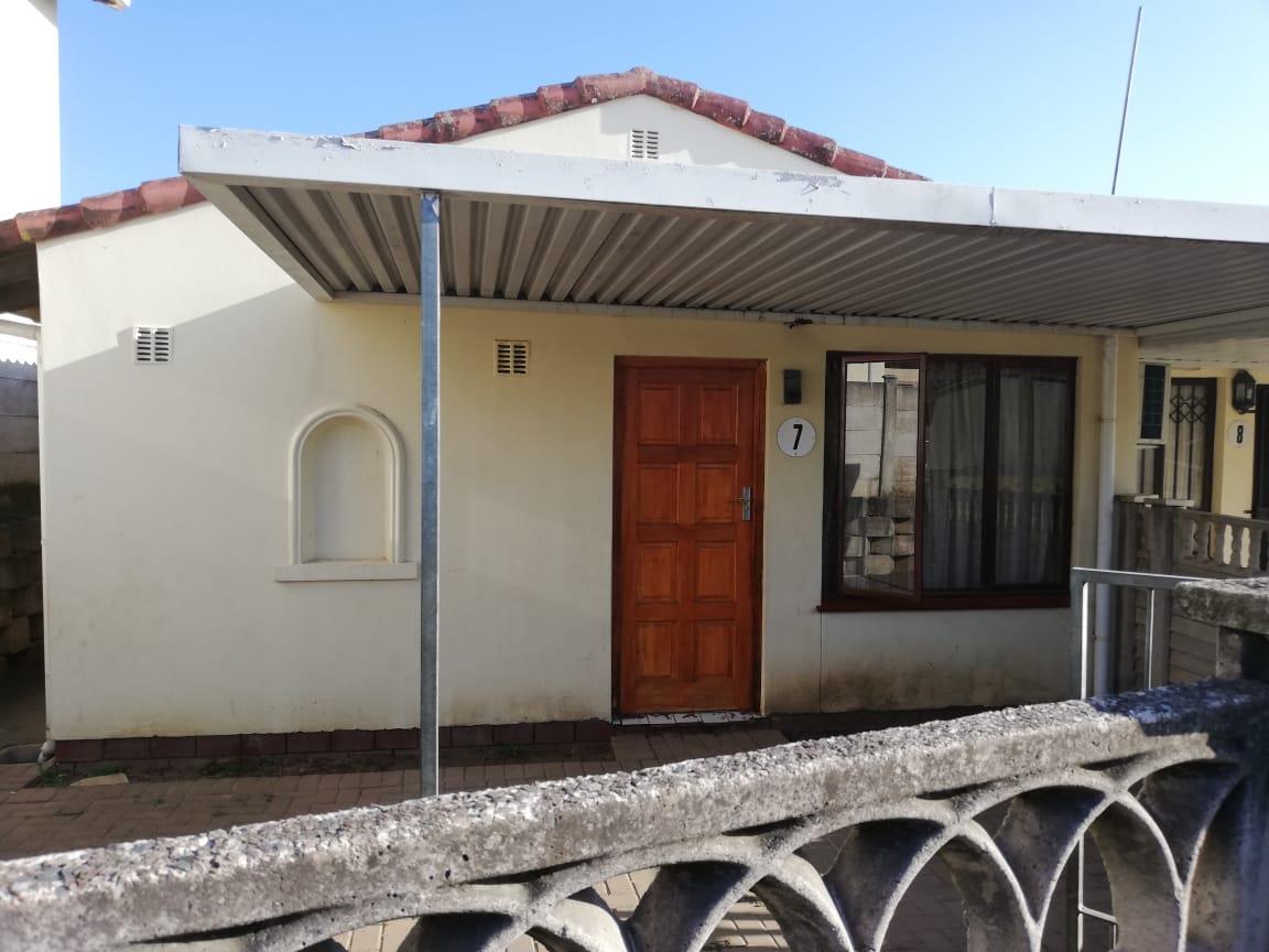 2 Bedroom Townhouse To Rent in Bellair RE/MAX™ of Southern Africa