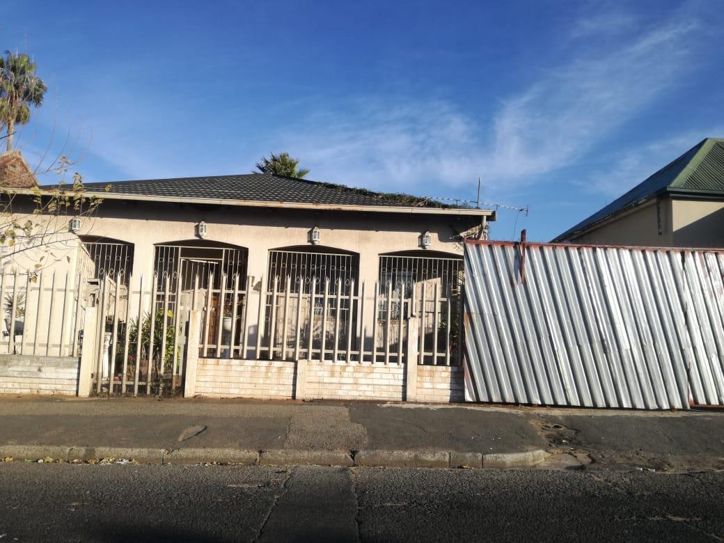 Property for sale in La Rochelle RE/MAX™ of Southern Africa