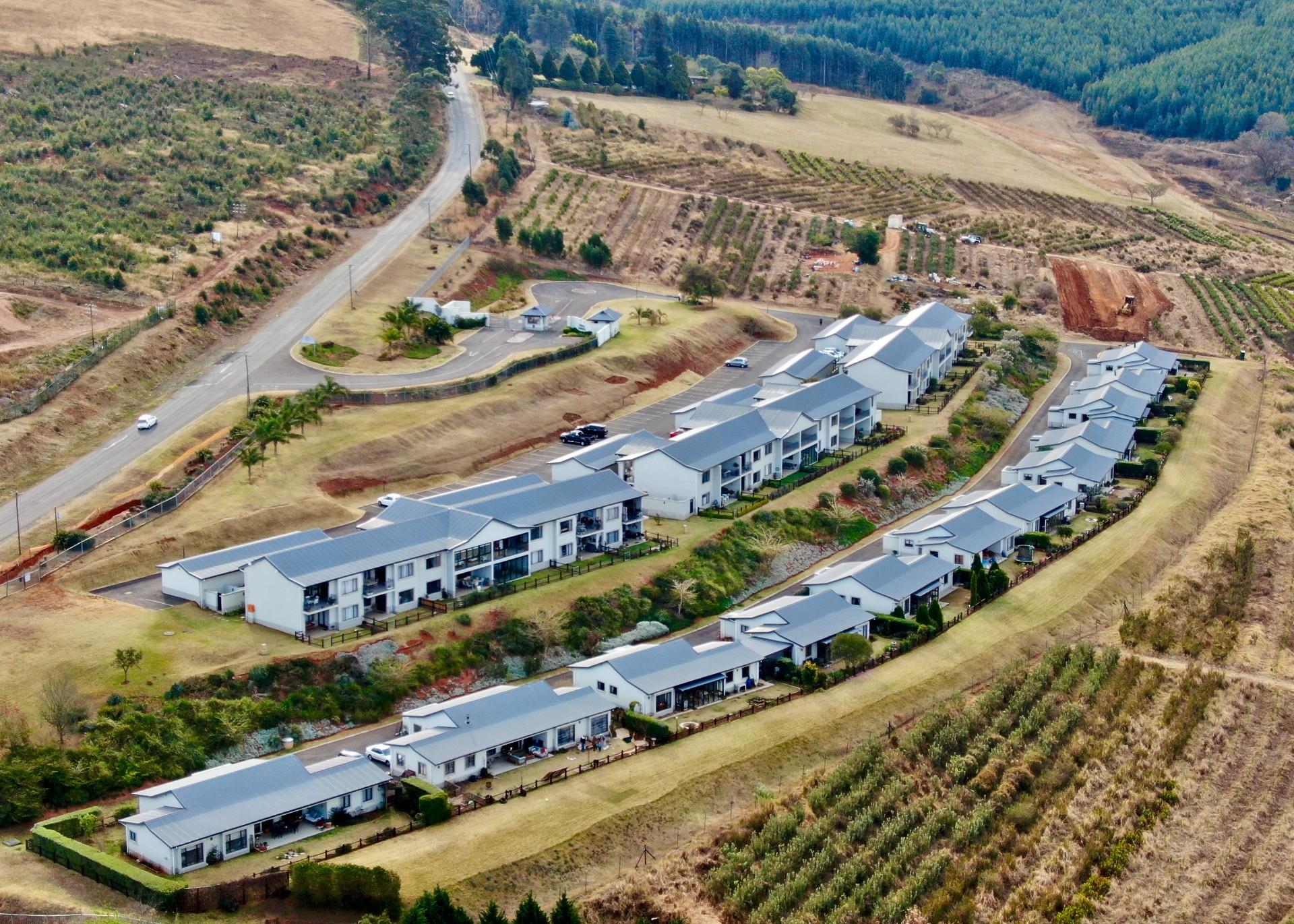 2 Bedroom Townhouse For Sale in Howick North RE/MAX™ of Southern Africa