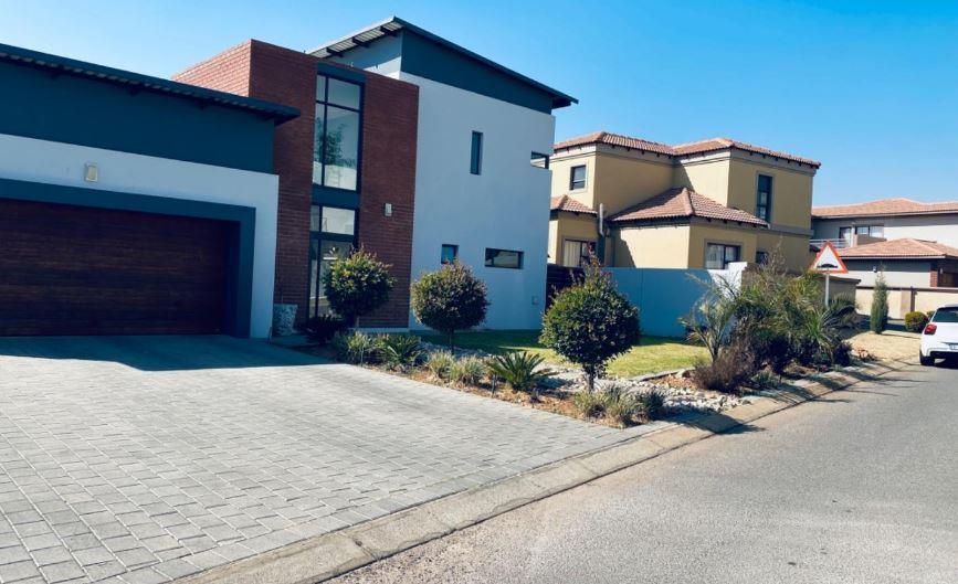 Property and houses for sale in Glen Eagle Estate, Kempton Park RE