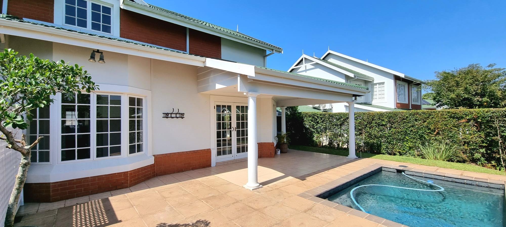 3 Bedroom House For Sale in Mount Country Club Estate RE