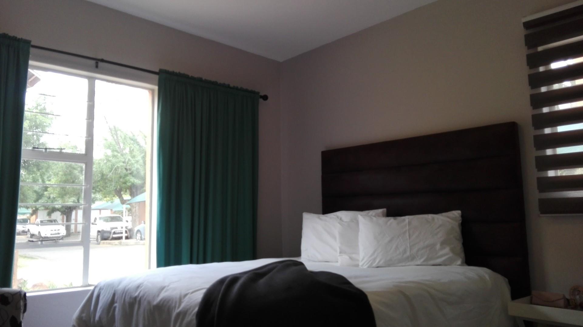 2 Bedroom Townhouse For Sale in Boksburg Central RE/MAX™ of Southern Africa