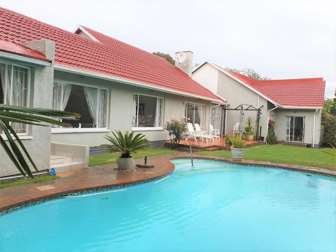 Property and houses for sale in Parkrand, Boksburg RE/MAX